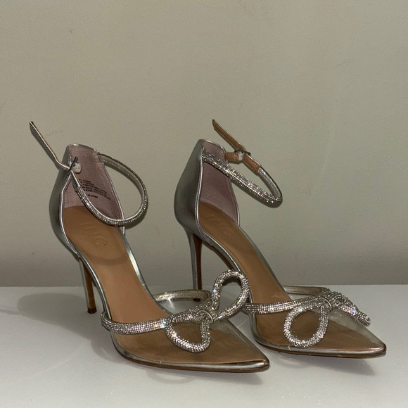 Silver Bow Heels - Picture 2 of 6